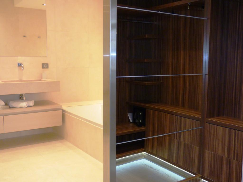 Arthur Properties Croisette Cannes Zimmer foto